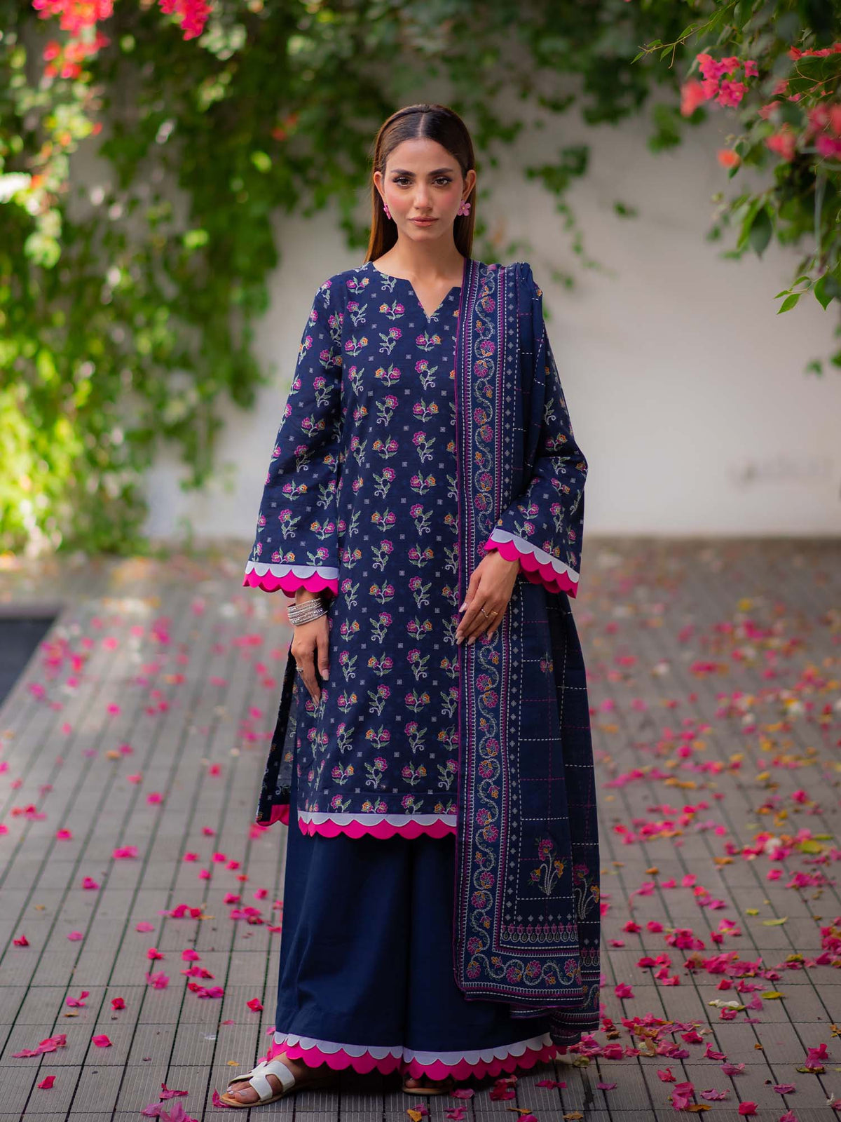 Fabrics 3 Piece Premium Stitched Khaddar Piece 3